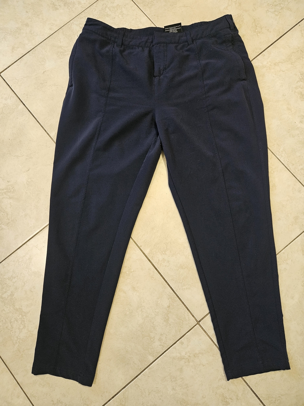 Navy polyester & spandex pants with a relaxed fit, size 12 #relaxed #workwear